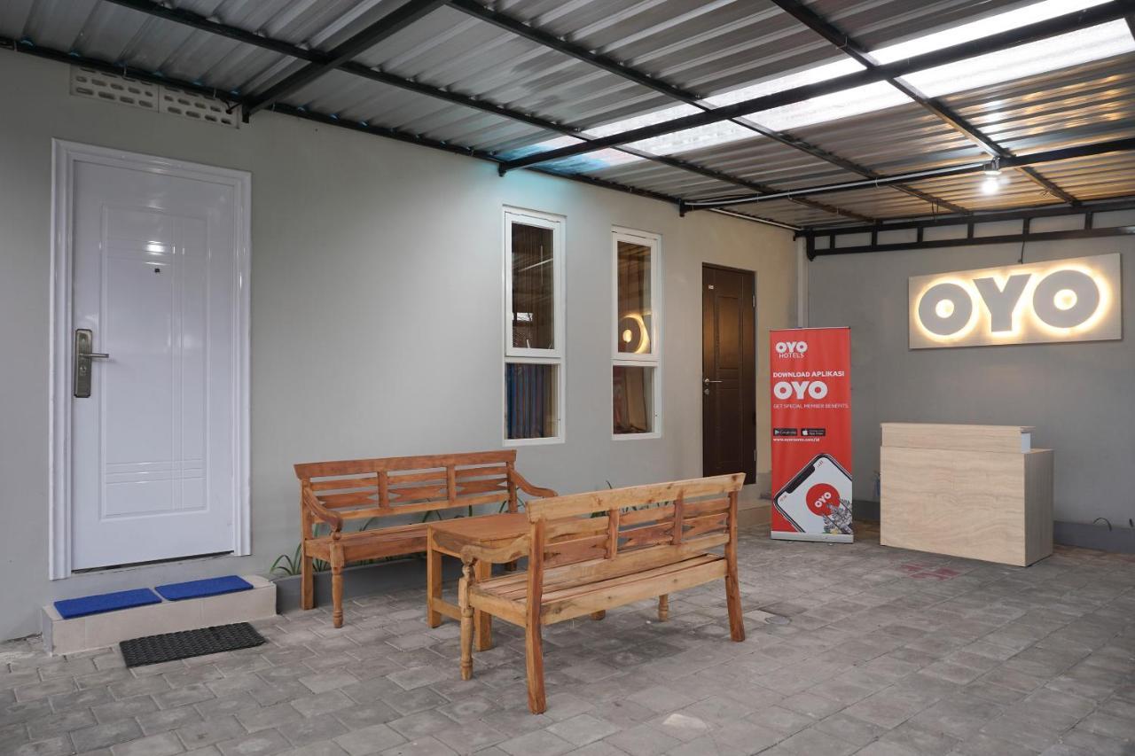 Super Oyo 90033 Dehome Family Melati Εξωτερικό φωτογραφία