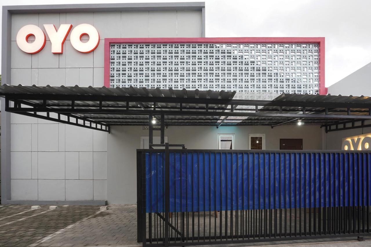 Super Oyo 90033 Dehome Family Melati Εξωτερικό φωτογραφία