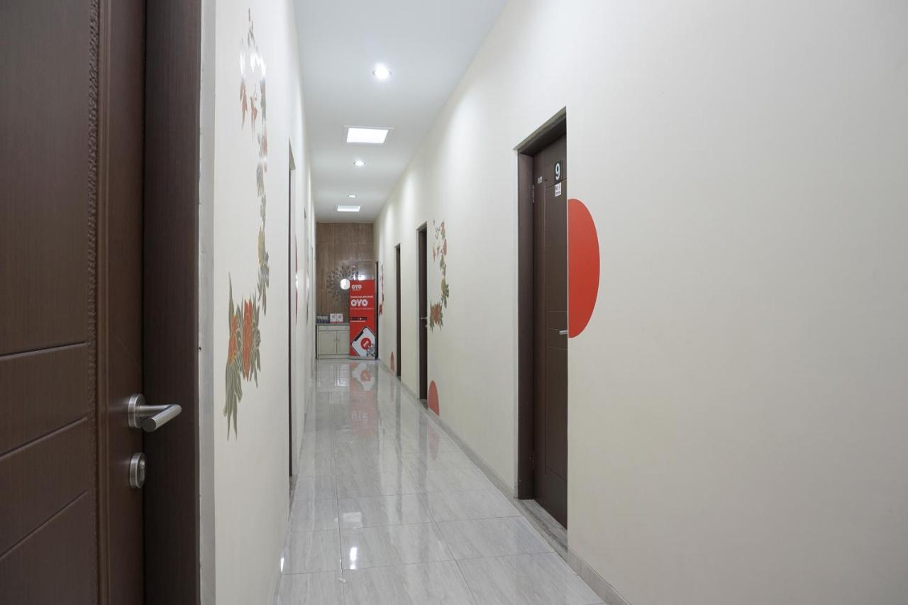 Super Oyo 90033 Dehome Family Melati Εξωτερικό φωτογραφία